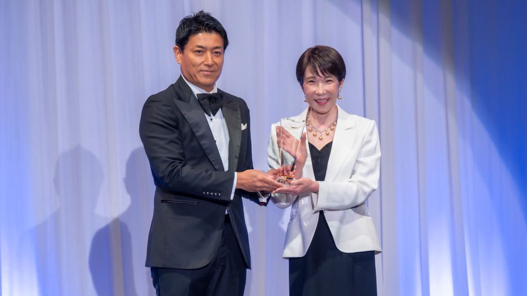 「第37回日本ジュエリーベストドレッサー賞」授賞式に出席した高市早苗総理大臣