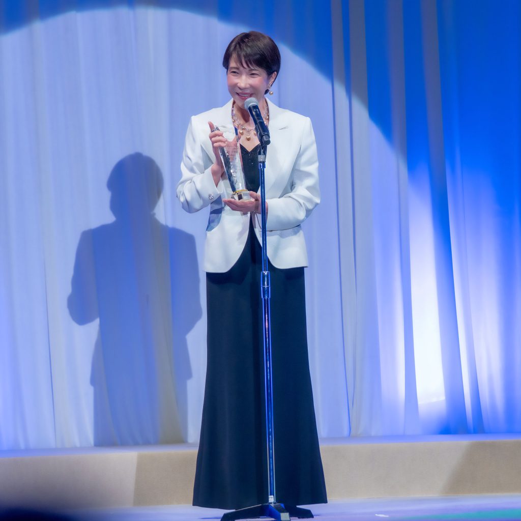 「第37回日本ジュエリーベストドレッサー賞」授賞式に出席した高市早苗総理大臣