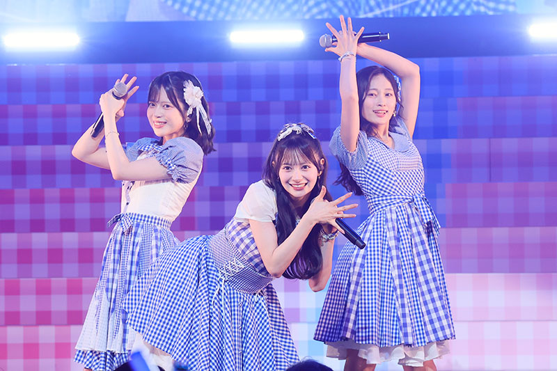 『AKB48 19期生昇格LIVE ~次の夏まで、ギンガムチェック~』より