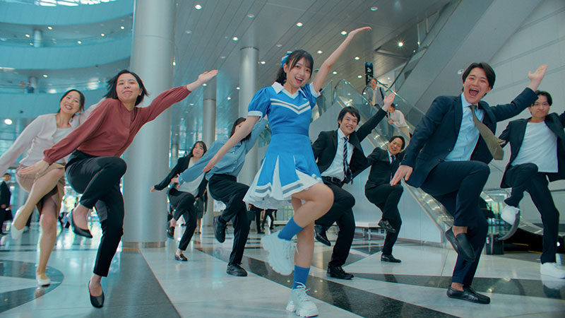 「エネトピアグループ」の新テレビCM「未来を動かすチカラ。」篇より