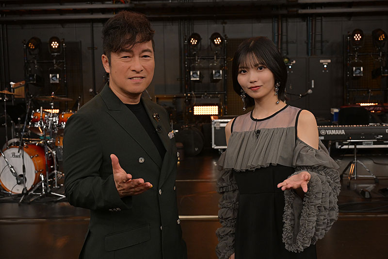 MCを務めるゴスペラーズ・黒沢 薫、乃木坂46・中西アルノ