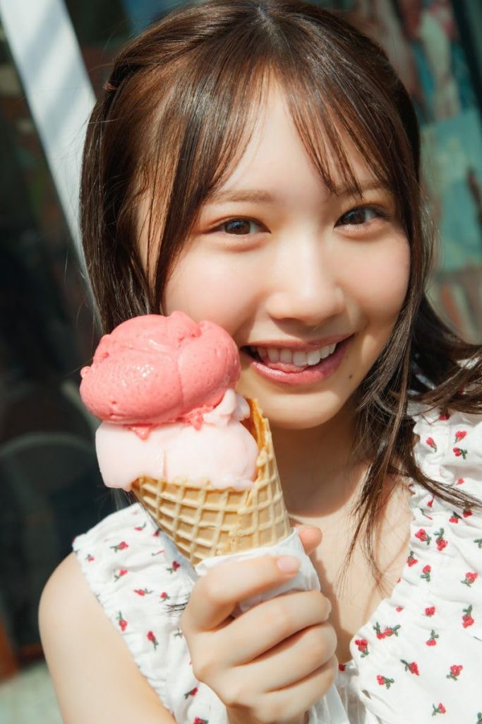 日向坂46藤嶌果歩1st写真集『果実の歩幅』より