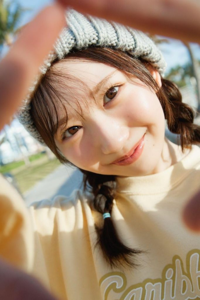 日向坂46藤嶌果歩1st写真集『果実の歩幅』より