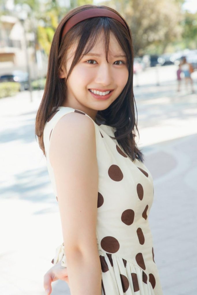日向坂46藤嶌果歩1st写真集『果実の歩幅』より