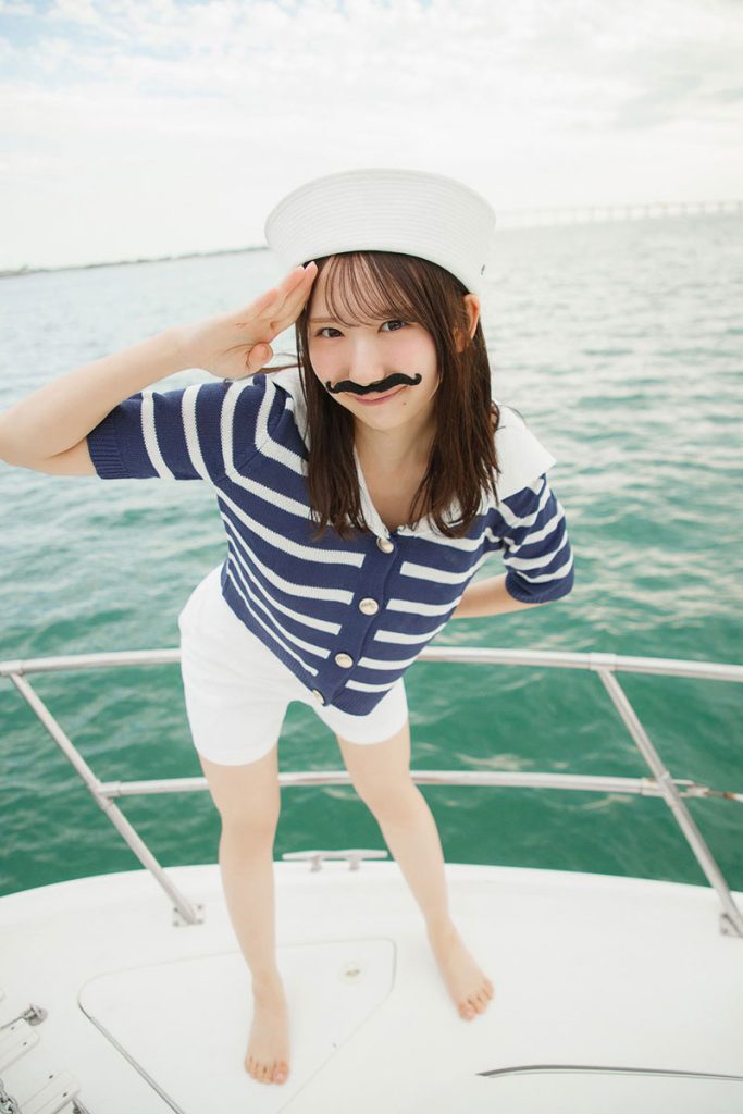 日向坂46藤嶌果歩1st写真集『果実の歩幅』より
