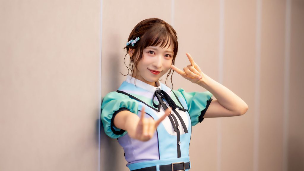 大胆なイメチェンも話題になったAKB48・小栗有以