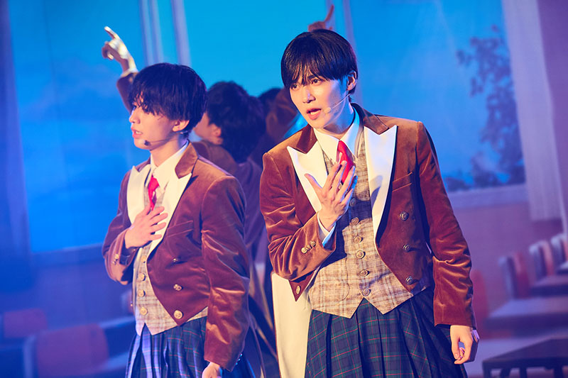 初日公演「We're Cloud ten」より「君とSomeday」