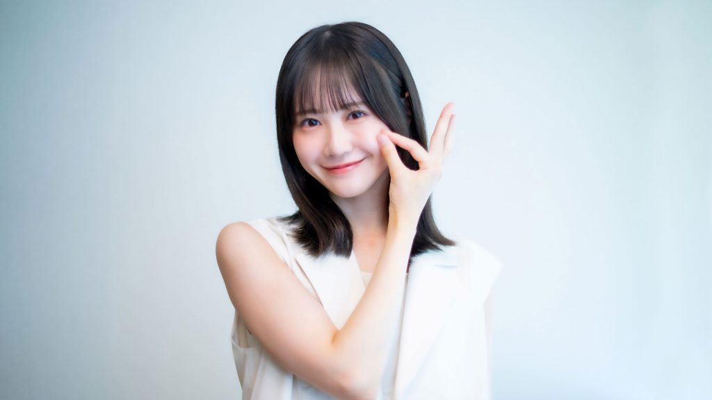13thシングル「好きすぎて泣く」ではセンターを務めた中村舞