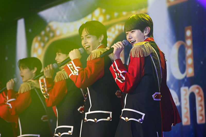 「Cloud ten」3日目公演より「We're Cloud ten」