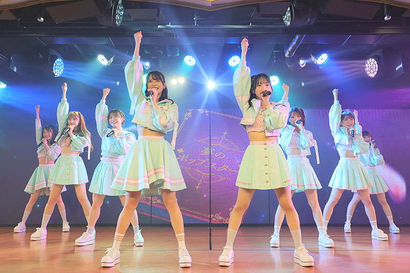 AKB48『夢のポップスター』初日公演より