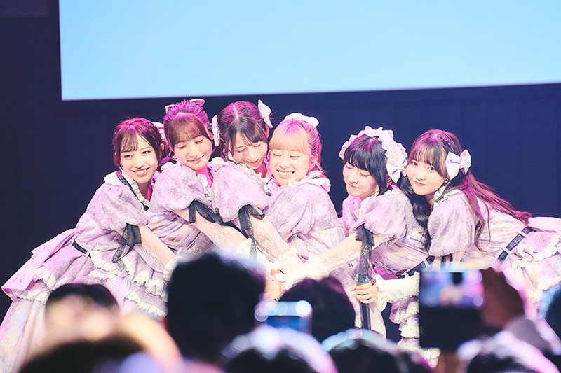 WASURENAデビューライブ「WASURENA Debut Live ~忘れられない、始まり。~」より