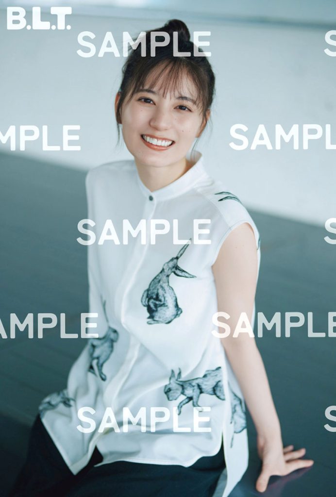「B.L.T.2026年10月号」HMV購入特典ポストカード【小坂菜緒(日向坂46)B】