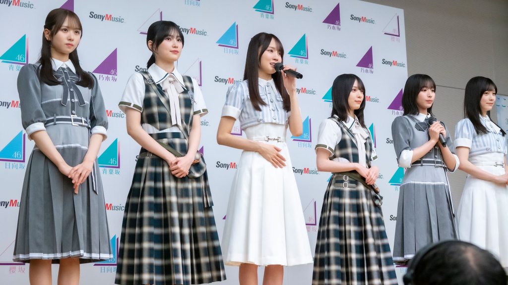 「青葉坂46オーディション プロモーション」取材会に出席した賀喜遥香、池田瑛紗、森田ひかる、的野美青、上村ひなの、大野愛実