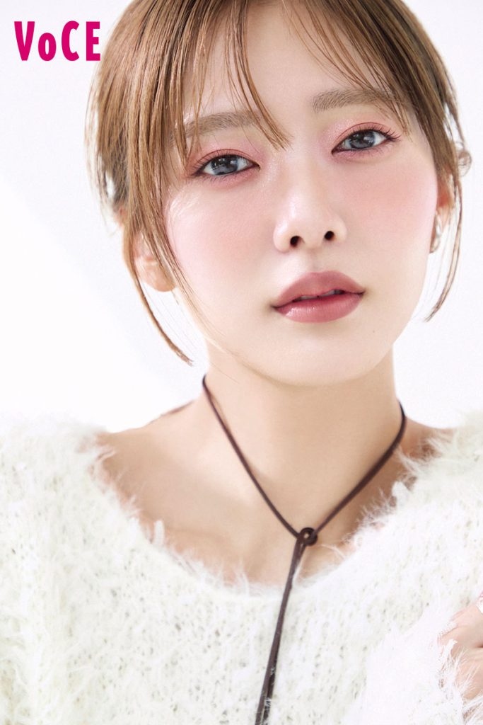 『VOCE11月号』より
