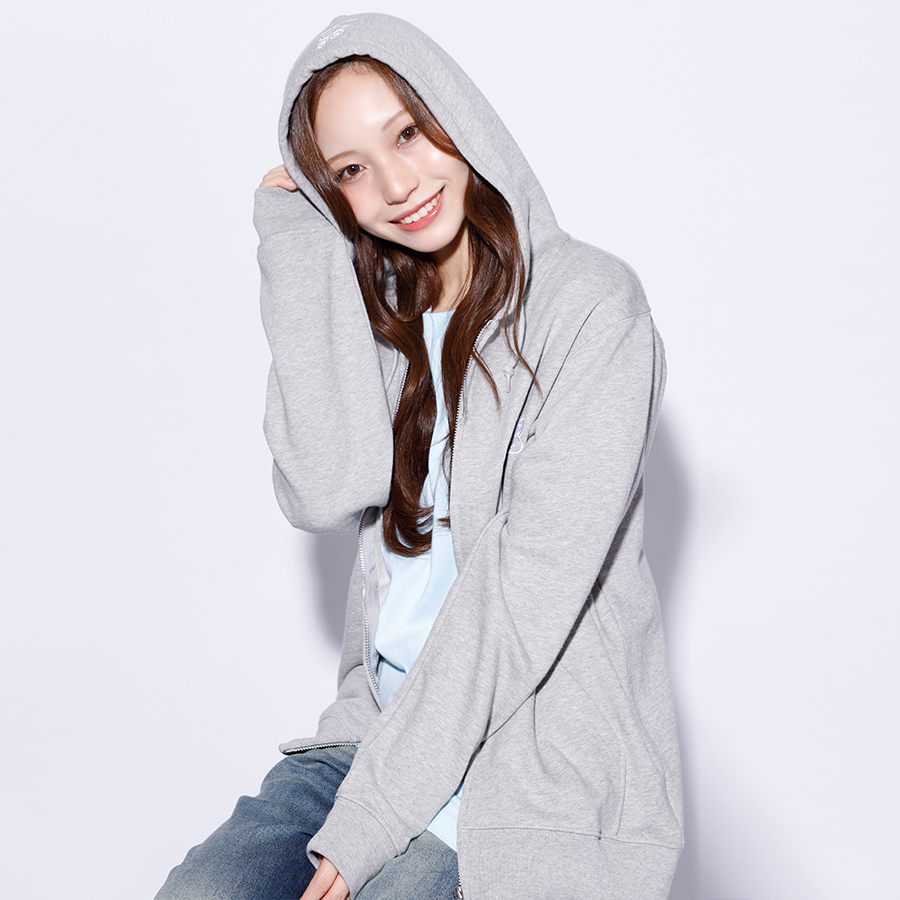 川越紗彩と「PIKO KAILA」のスペシャルコラボが決定