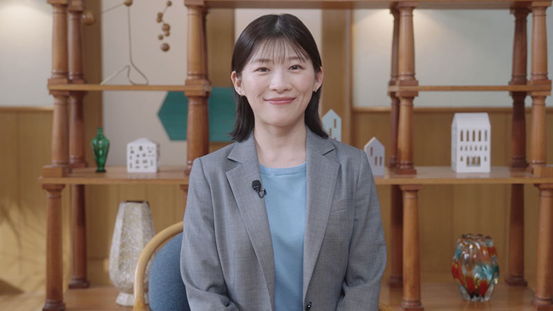 インタビューに応じる伊藤沙莉