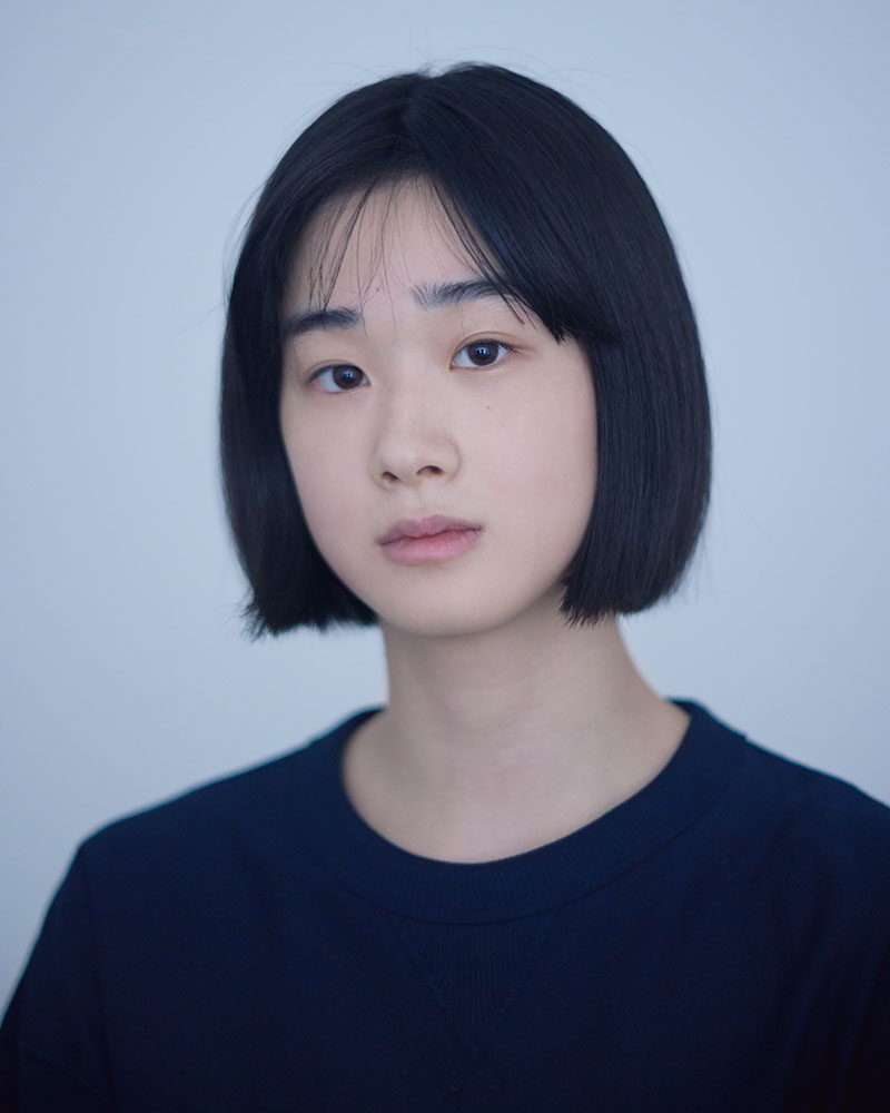 野内まる