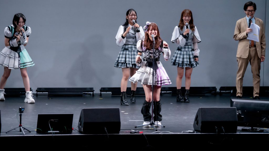 『ラフ×ラフPresents アイドル オモカワトークNo.1決定戦』より