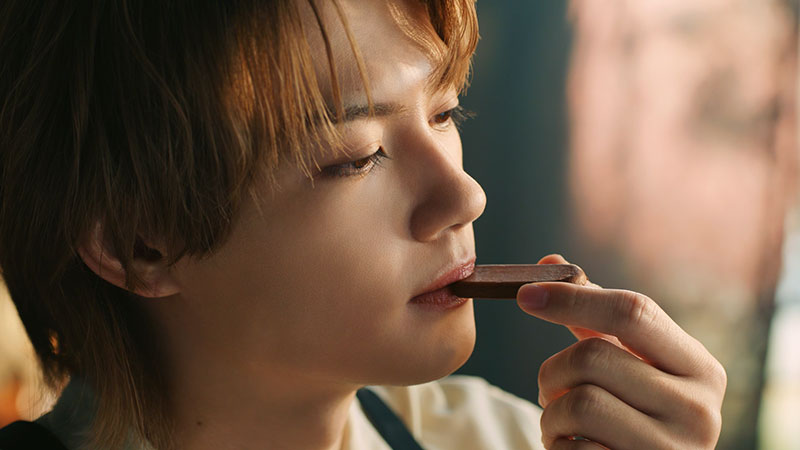 佐野勇斗が出演する新TVCM「生のとき『きみと永遠のとき』」篇より