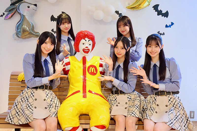 東大ハウスを訪問したAKB48 21期研究生