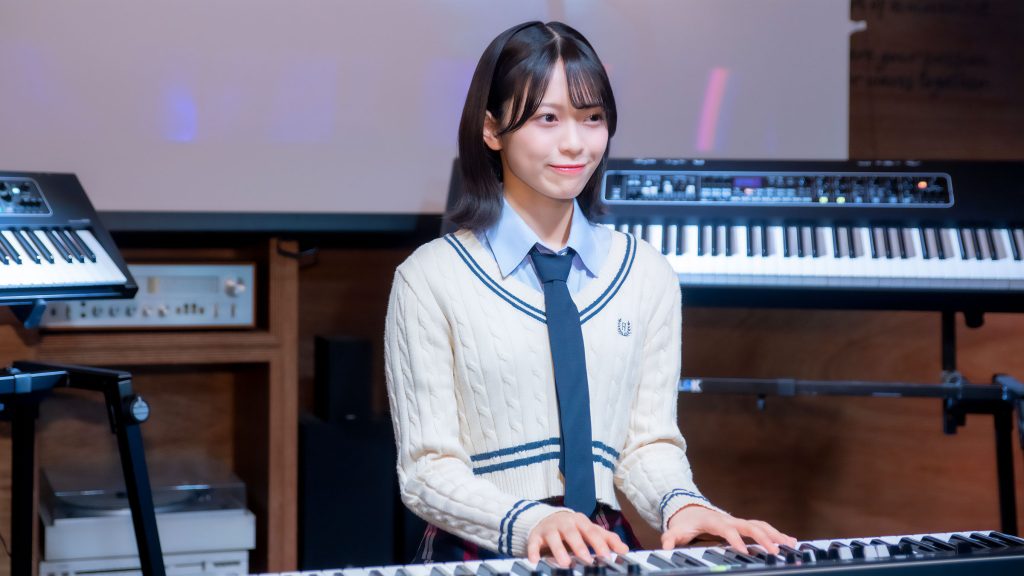 AKB48・新井彩永が『ヤマハ ステージキーボード新製品発表会』に出席