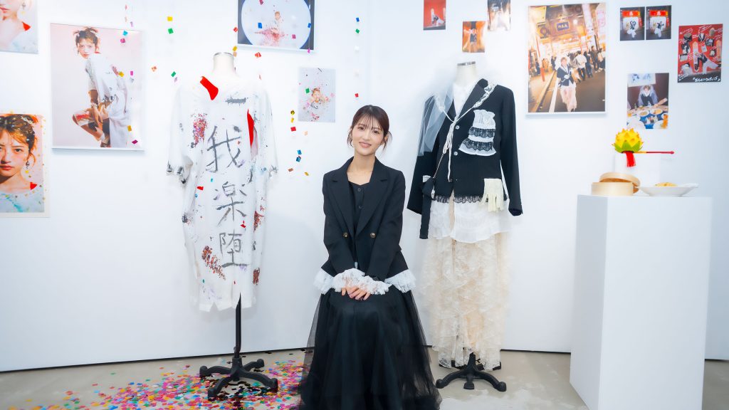 若月佑美が作品展『FIRST EGOISM』取材会に出席