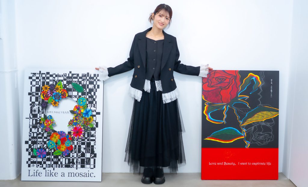 作品展『FIRST EGOISM』取材会に出席した若月佑美