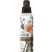 ソフラン アロマリッチ moA(モーア) 柔軟剤 ウッディ・フルール 本体 530ml プレミアム天然ラベンダーアロマオイル配合